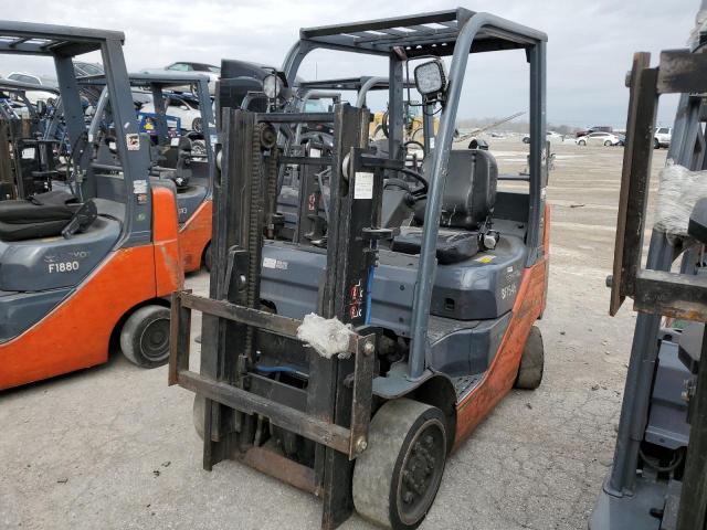 52770 - 2014 TOYOTA FORKLIFT ORANGE photo 2