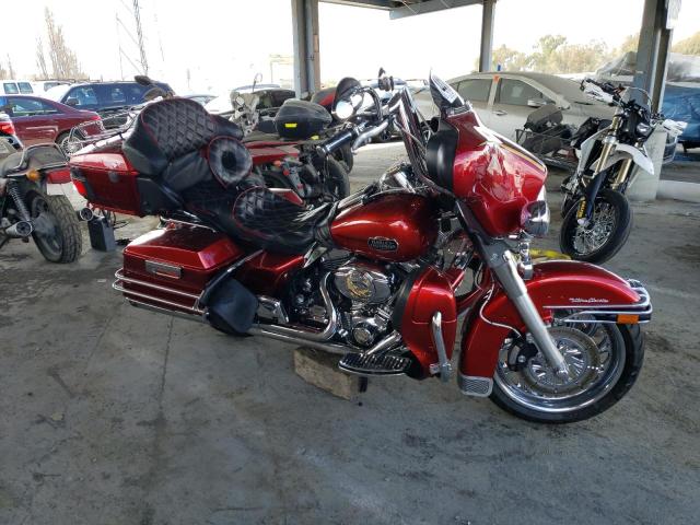 1HD1FC4188Y677607 - 2008 HARLEY-DAVIDSON FLHTCUI 红色 照片 1