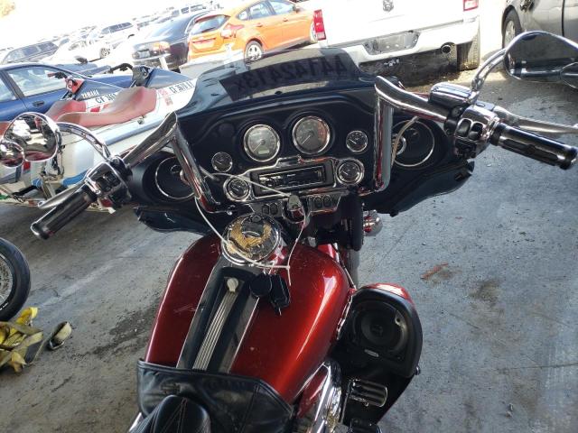 1HD1FC4188Y677607 - 2008 HARLEY-DAVIDSON FLHTCUI 红色 照片 5