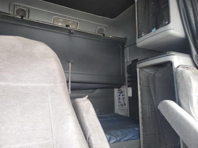 1FUJA9AS84LM59733 - 2004 FREIGHTLINER CONVENTION ST112 ORANGE photo 6