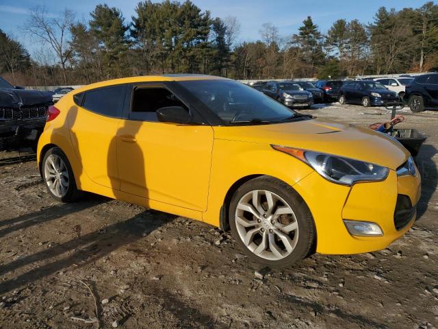 KMHTC6AD7DU106156 - 2013 HYUNDAI VELOSTER YELLOW photo 4