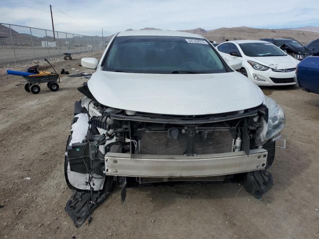 1N4AL3APXFC462166 - 2015 NISSAN ALTIMA 2.5 WHITE photo 5