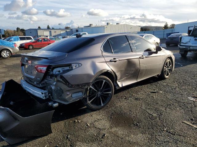 4T1B61HK5KU793032 - 2019 TOYOTA CAMRY XSE GRAY photo 3