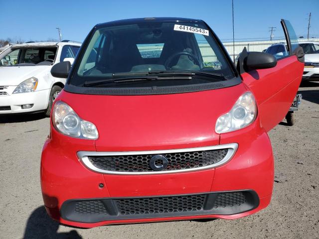 WMEEK3BA4EK728568 - 2014 SMART FORTWO PASSION RED photo 5