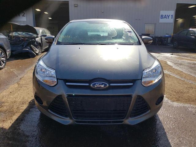 1FADP3K24EL122725 - 2014 FORD FOCUS SE GRAY photo 5