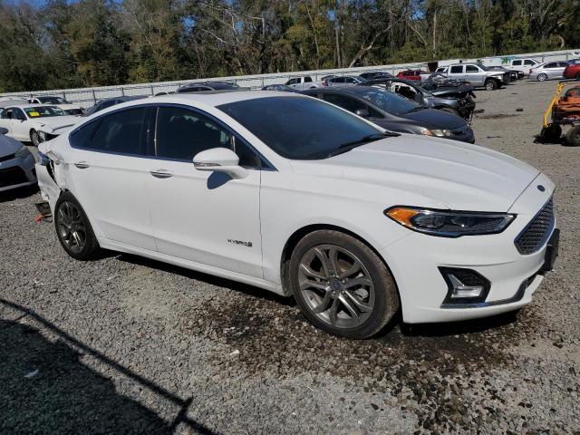 3FA6P0RU2KR278371 - 2019 FORD FUSION TITANIUM WHITE photo 4