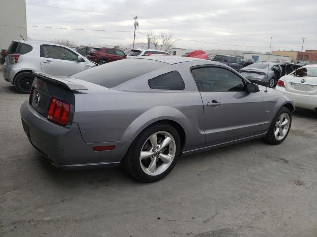 1ZVHT82H865169848 - 2006 FORD MUSTANG GT SILVER photo 3