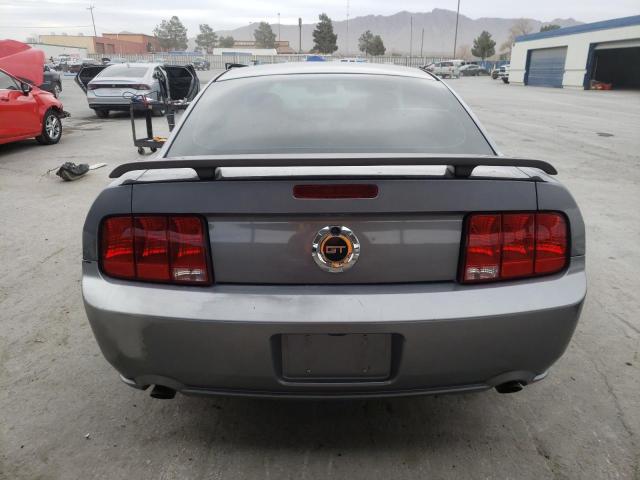 1ZVHT82H865169848 - 2006 FORD MUSTANG GT SILVER photo 6