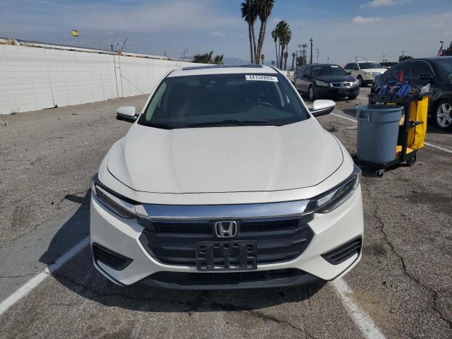 19XZE4F92KE025224 - 2019 HONDA INSIGHT TOURING WHITE photo 5