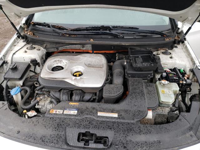 KMHE24L14GA011255 - 2016 HYUNDAI SONATA HYBRID WHITE photo 11