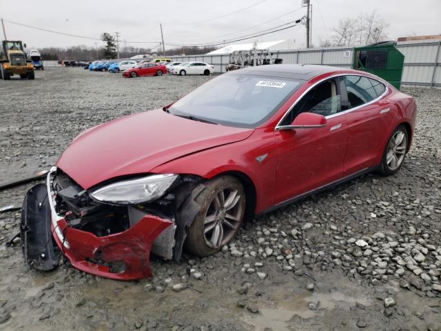 5YJSA1E26FF114102 - 2015 TESLA MODEL S 红色 照片 1