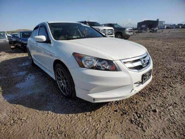 1HGCP2F61CA192397 - 2012 HONDA ACCORD SE WHITE photo 4