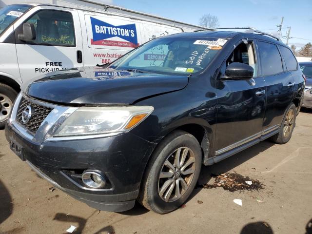 2013 NISSAN PATHFINDER S, 