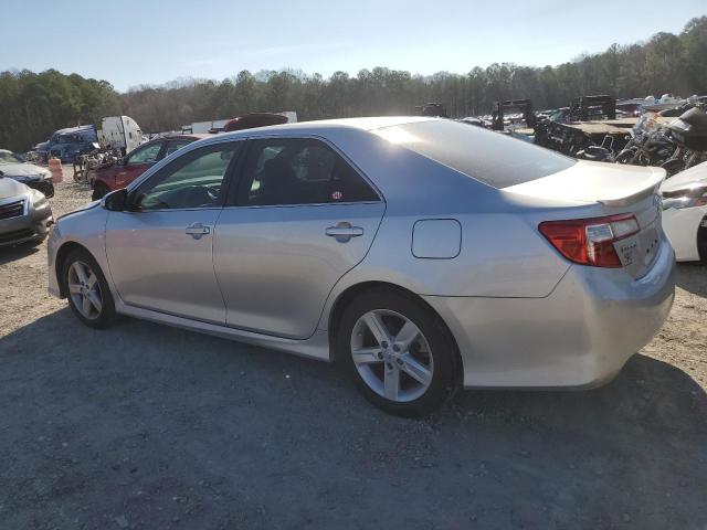 4T1BF1FK8EU758251 - 2014 TOYOTA CAMRY L SILVER photo 2