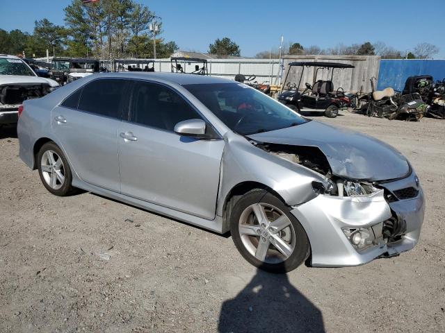 4T1BF1FK8EU758251 - 2014 TOYOTA CAMRY L SILVER photo 4