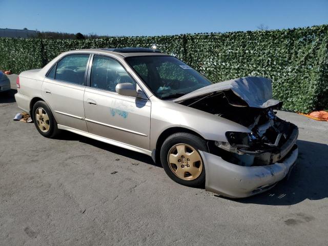 1HGCG16582A061466 - 2002 HONDA ACCORD EX GOLD photo 4