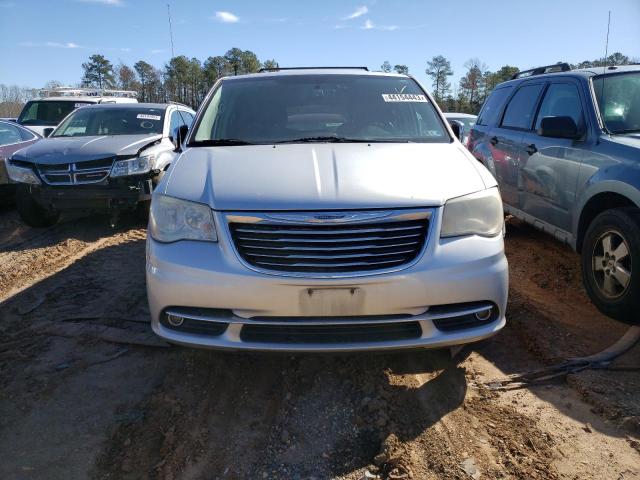 2A4RR8DG5BR703048 - 2011 CHRYSLER TOWN & COU TOURING L SILVER photo 5