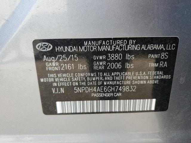 5NPDH4AE6GH749832 - 2016 HYUNDAI ELANTRA SE SILVER photo 12