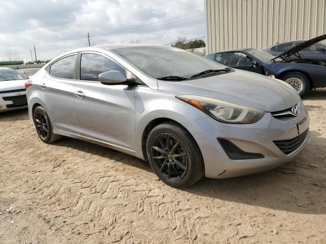 5NPDH4AE6GH749832 - 2016 HYUNDAI ELANTRA SE SILVER photo 4