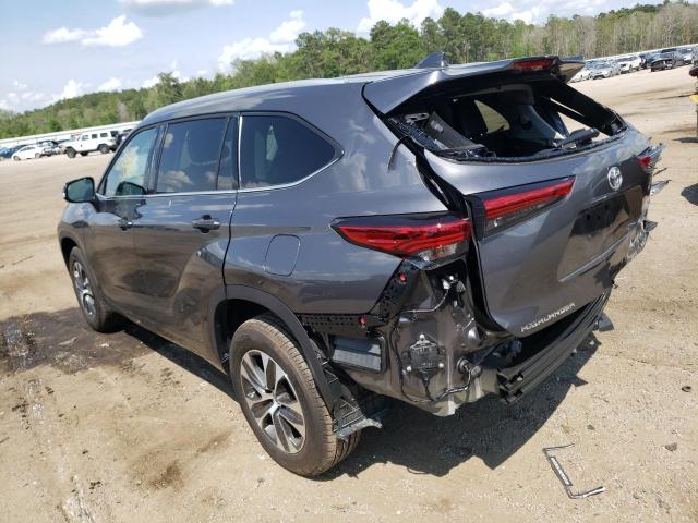 5TDGZRAH5NS541479 - 2022 TOYOTA HIGHLANDER XLE ნაცრისფერი ფოტო 3