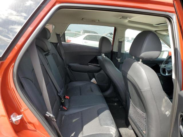 KNDCB3LC3N5546333 - 2022 KIA NIRO LX ORANGE photo 11