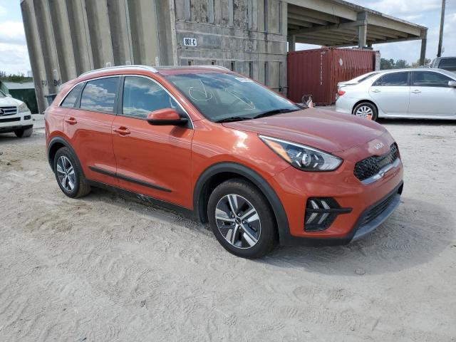 KNDCB3LC3N5546333 - 2022 KIA NIRO LX ORANGE photo 4