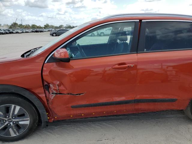 KNDCB3LC3N5546333 - 2022 KIA NIRO LX ORANGE photo 7