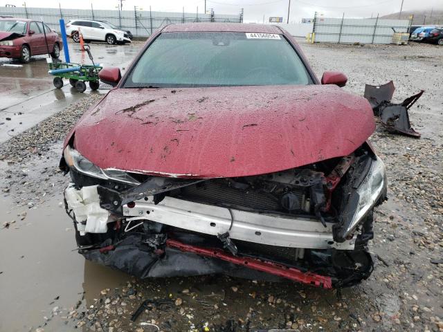 4T1B11HK0JU580499 - 2018 TOYOTA CAMRY L RED photo 5