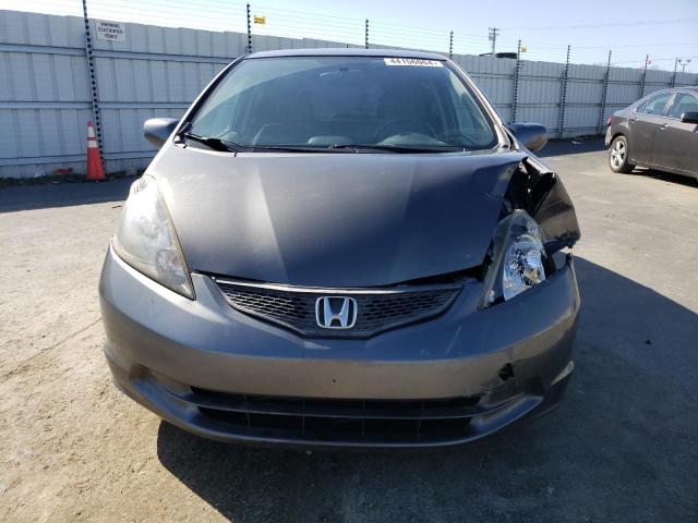 JHMGE8H36DC062258 - 2013 HONDA FIT GRAY photo 5