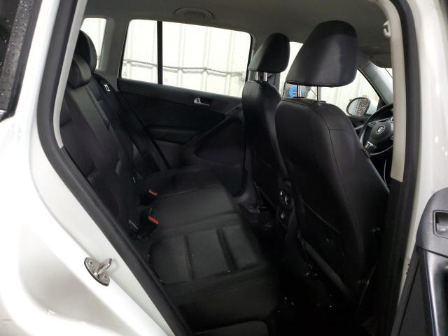 WVGBV7AX5GW577009 - 2016 VOLKSWAGEN TIGUAN S WHITE photo 11