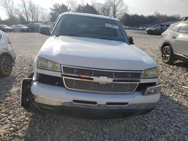 2GCEK13Z271174358 - 2007 CHEVROLET SILVERADO K1500 CLASSIC CREW CAB WHITE photo 5