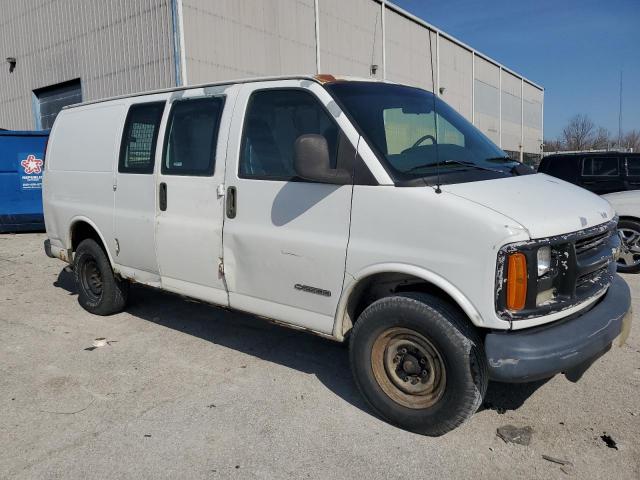 1GCGG25R6Y1270806 - 2000 CHEVROLET EXPRESS G2 WHITE photo 4