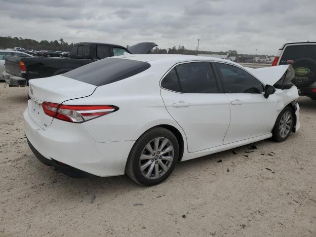 4T1B11HK8KU774036 - 2019 TOYOTA CAMRY L WHITE photo 3