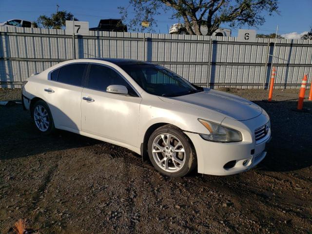 1N4AA5AP3DC825051 - 2013 NISSAN MAXIMA S WHITE photo 4