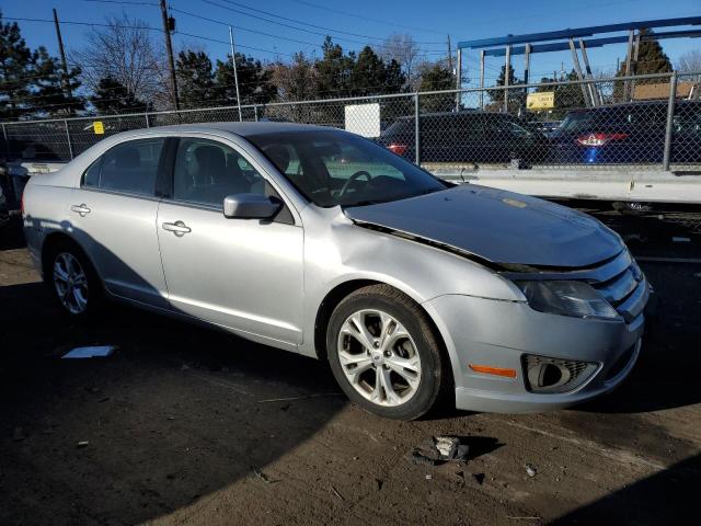 3FAHP0HA1CR291324 - 2012 FORD FUSION SE SILVER photo 4