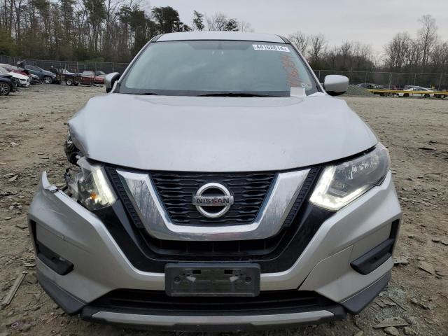 KNMAT2MV9HP521153 - 2017 NISSAN ROGUE S SILVER photo 5