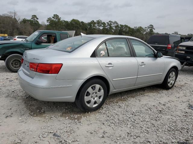 5NPET4AC4AH605978 - 2010 HYUNDAI SONATA GLS SILVER photo 3