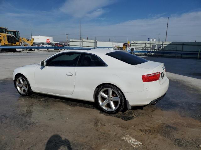 WAUDK78T39A035073 - 2009 AUDI A5 QUATTRO WHITE photo 2