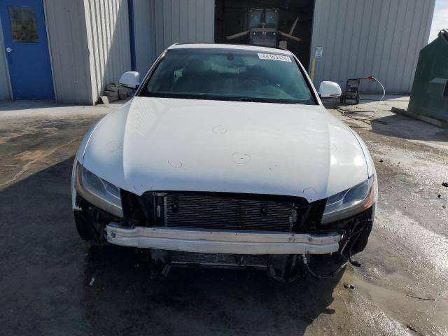 WAUDK78T39A035073 - 2009 AUDI A5 QUATTRO WHITE photo 5