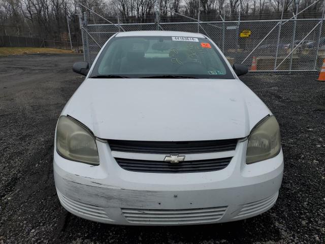 1G1AS58H197156471 - 2009 CHEVROLET COBALT LS WHITE photo 5