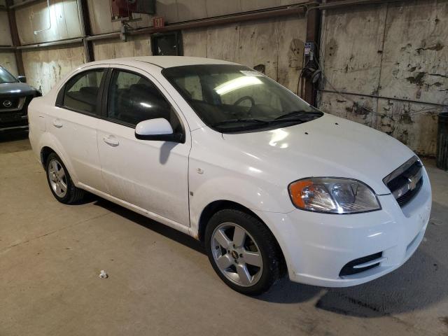 KL1TD56648B111393 - 2008 CHEVROLET AVEO BASE WHITE photo 4