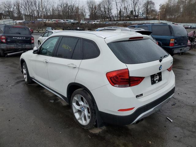 WBAVL1C54FVY33075 - 2015 BMW X1 XDRIVE28I WHITE photo 2