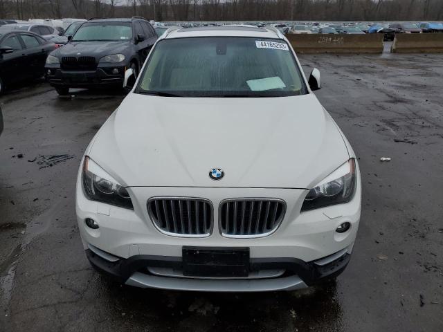 WBAVL1C54FVY33075 - 2015 BMW X1 XDRIVE28I WHITE photo 5