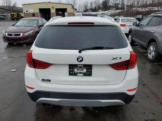 WBAVL1C54FVY33075 - 2015 BMW X1 XDRIVE28I WHITE photo 6