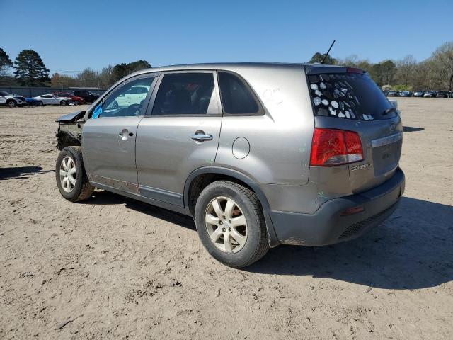 5XYKT3A10BG183535 - 2011 KIA SORENTO BASE GRAY photo 2