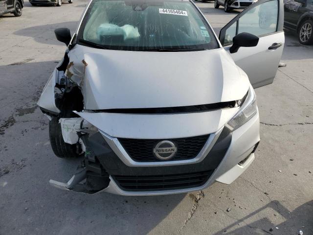 3N1CN8DV0NL834396 - 2022 NISSAN VERSA S SILVER photo 11