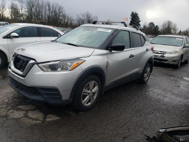 3N1CP5CU1JL540100 - 2018 NISSAN KICKS S SILVER photo 1