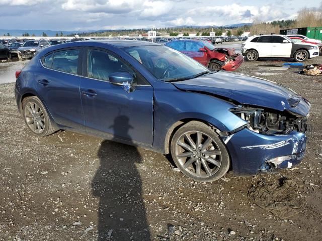 3MZBN1L36JM206263 - 2018 MAZDA 3 TOURING BLUE photo 4