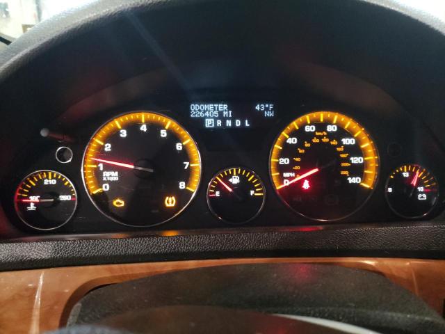 5GZLVVEDXAJ126707 - 2010 SATURN OUTLOOK XR SILVER photo 9