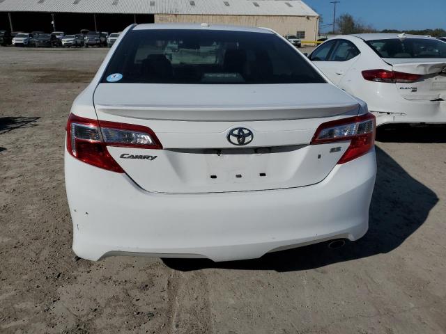 4T1BF1FK7CU586405 - 2012 TOYOTA CAMRY BASE WHITE photo 6